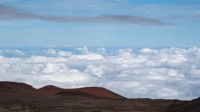 20230408_0169_4x4_hawaii.webp